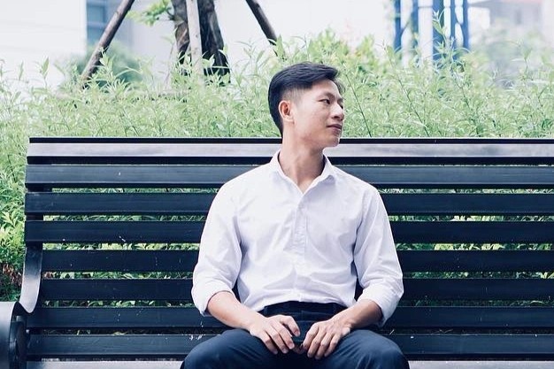 Sinh vien moi tot nghiep, luong bao nhieu la du? hinh anh