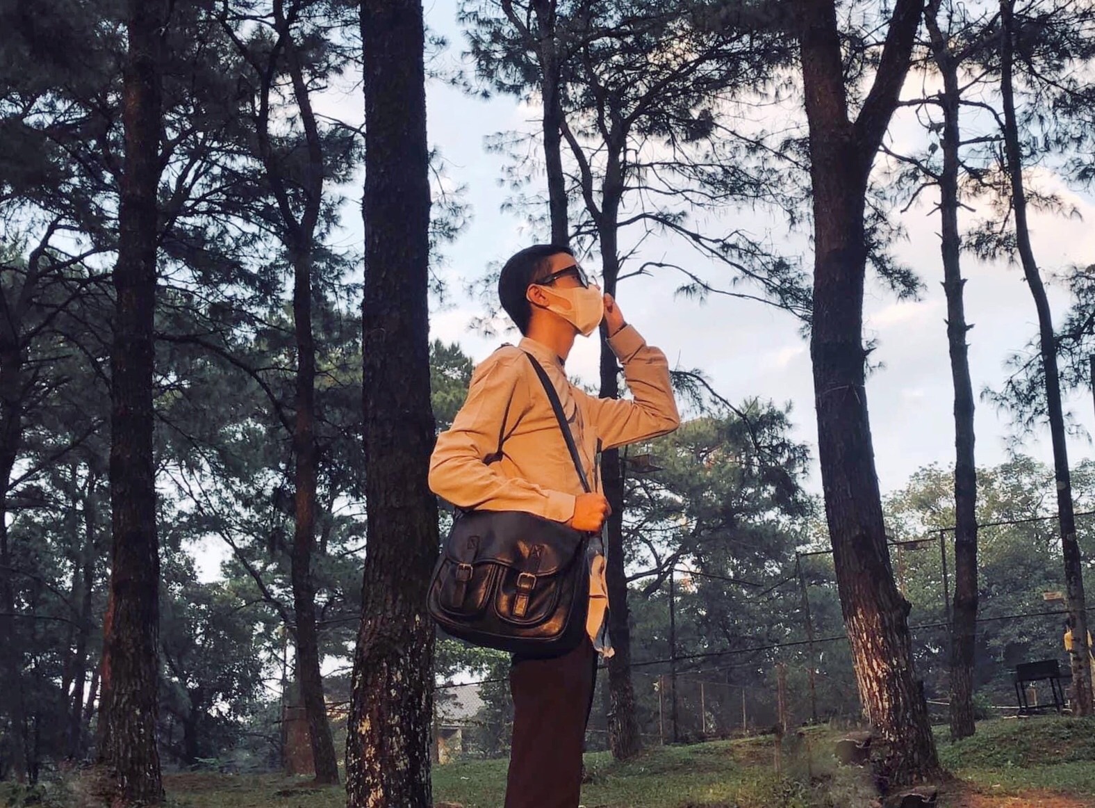 Gioi tre hoc them anh 1