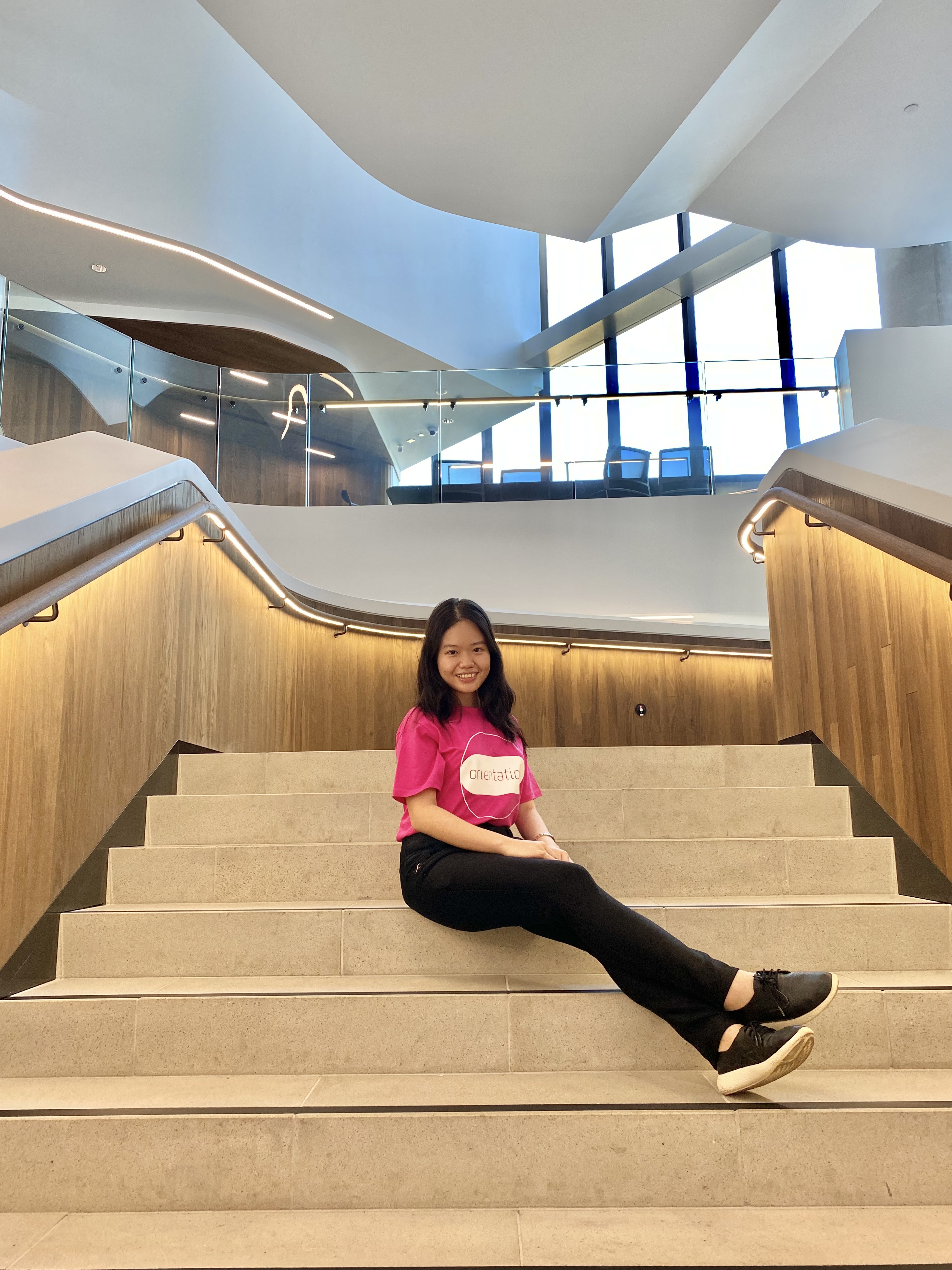 du hoc sinh Viet du tien ho tro bo me mua nha anh 10