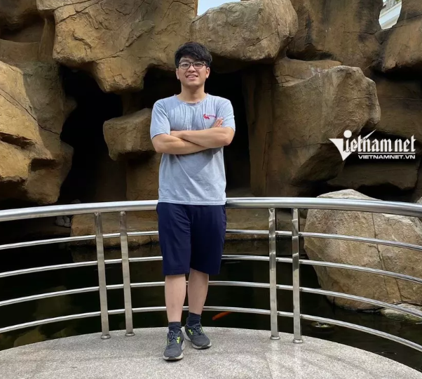 Thu khoa truong DH Khoa hoc Tu nhien gianh hoc bong anh 2