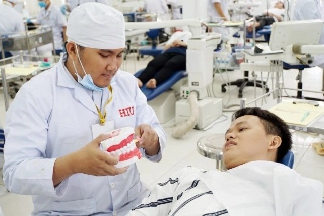 Nguong diem dau vao nganh y va su pham nam 2022 hinh anh