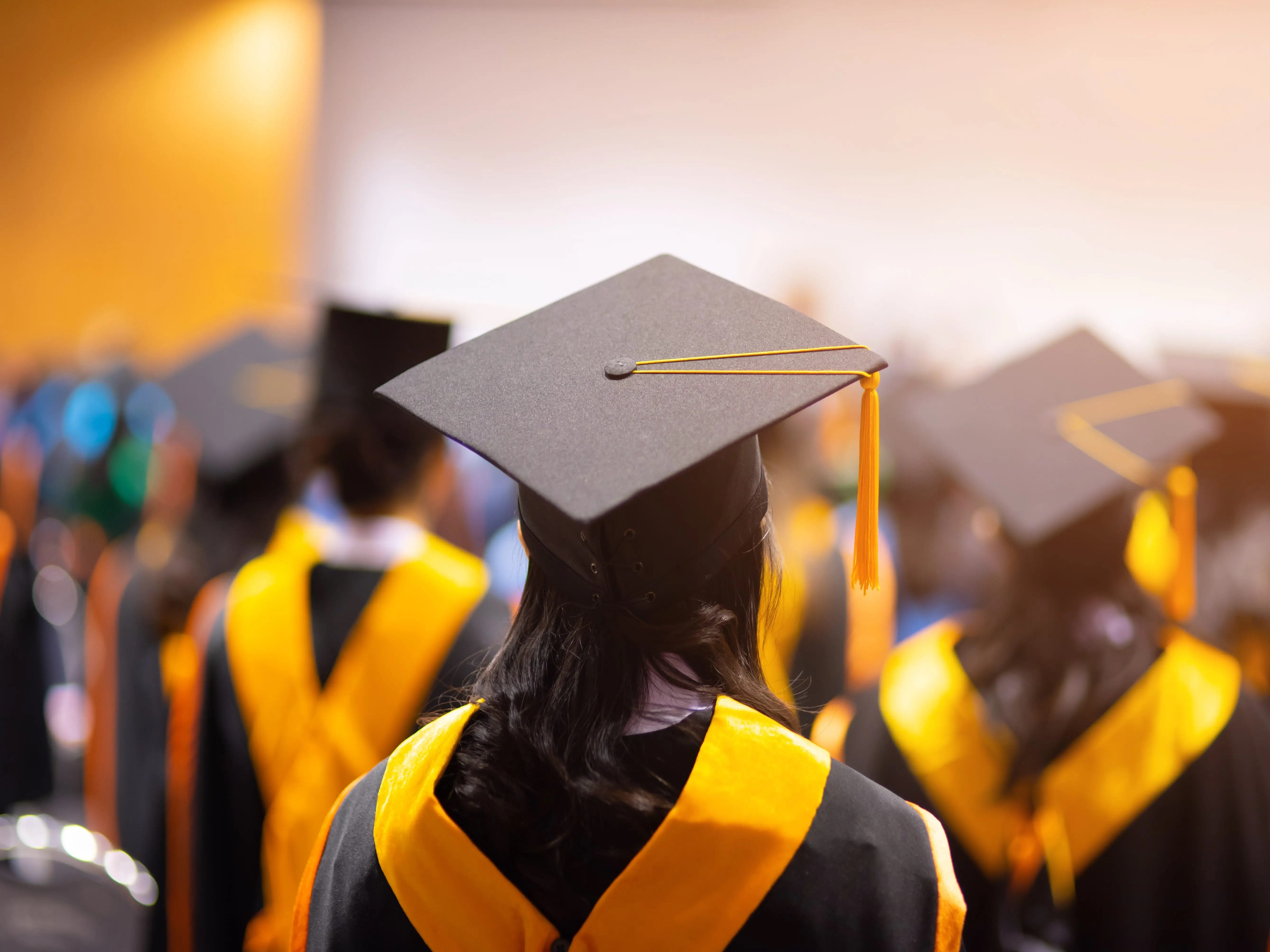 danh ca doi van khong tra het no sinh vien anh 1