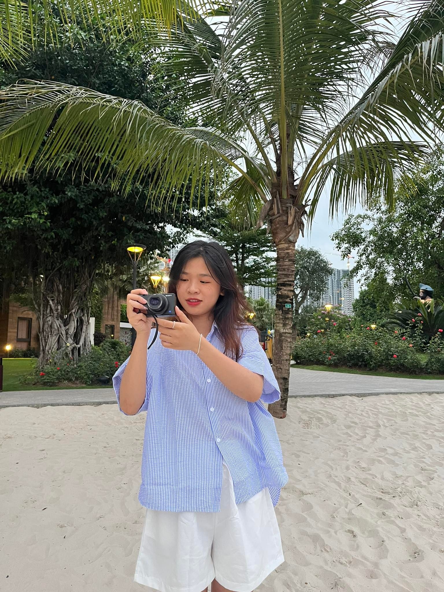 Sinh viên làm reviewer ảnh 3 Sinh vien lam reviewer anh 3