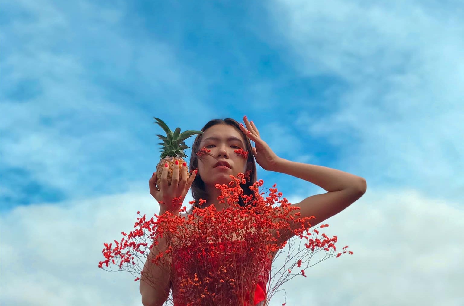 Sinh vien chi tien cho cac khoa hoc Marketing anh 1