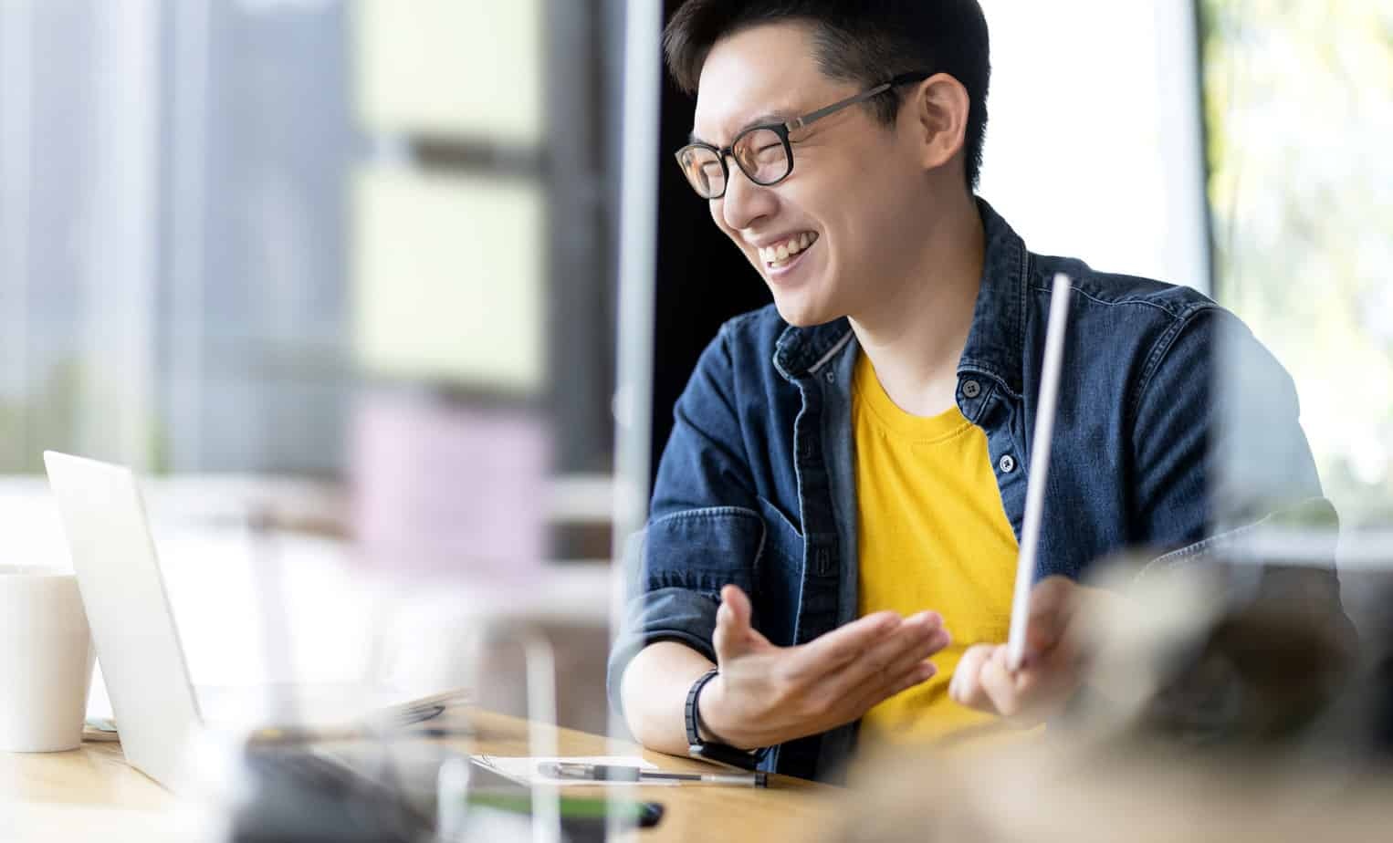 Cu nhan co cong viec luong 8 con so anh 1