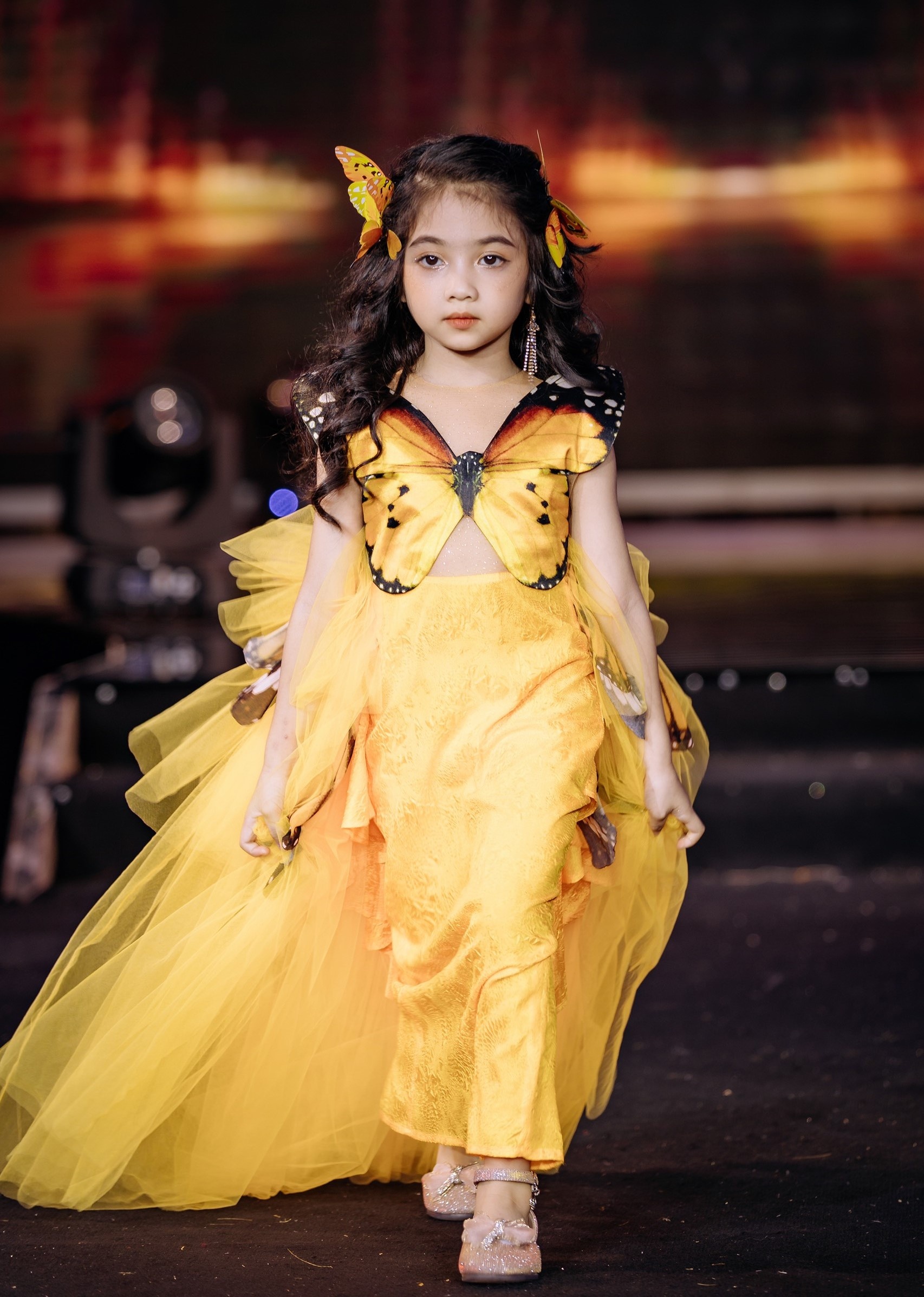 cho trẻ tham gia khóa học hè kín lịch ảnh 1 cho tre tham gia khoa hoc he kin lich anh 1