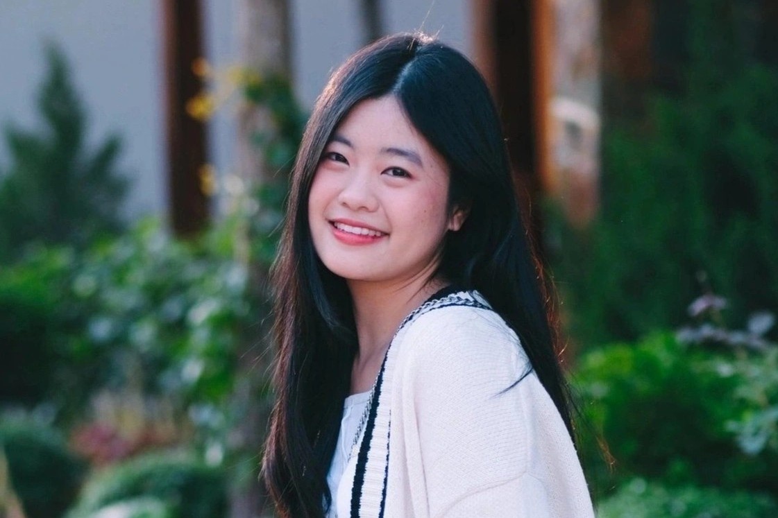 Sinh vien moi ra truong lam 4 cong viec cung luc hinh anh