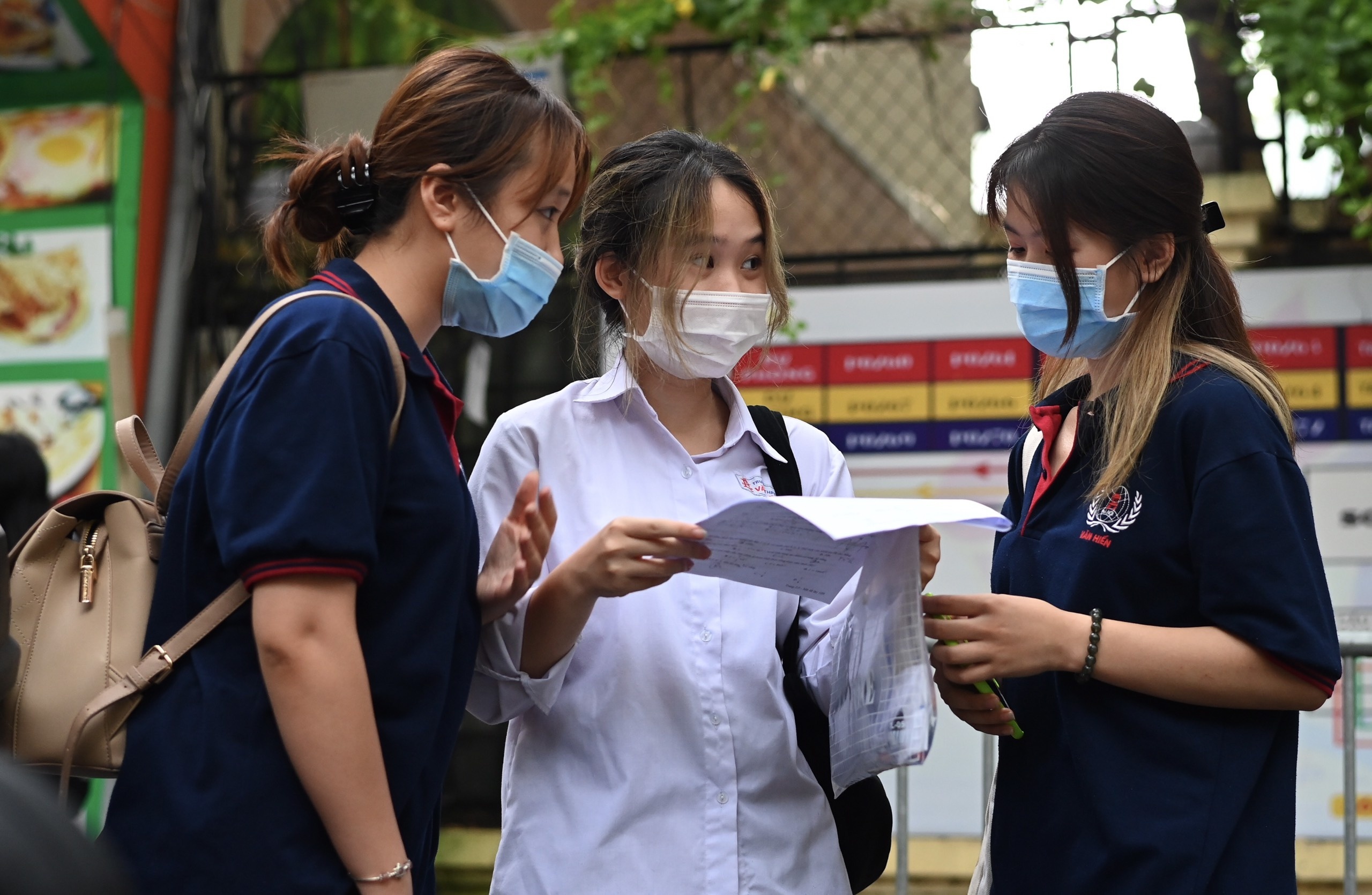 Bat dau loc ao lan mot, Bo GD&DT tra ket qua cho cac truong hinh anh