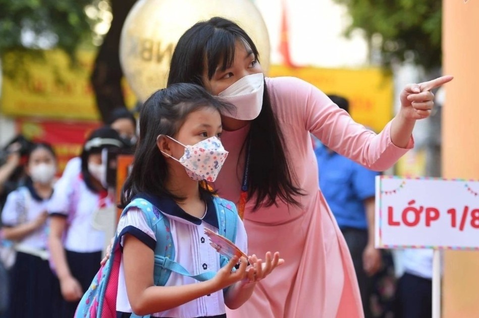 Viec nang luong thap, thieu tam nhin nen giao vien giam tram trong hinh anh