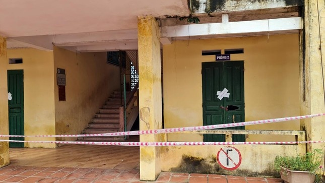 truong hoc xuong cap anh 1