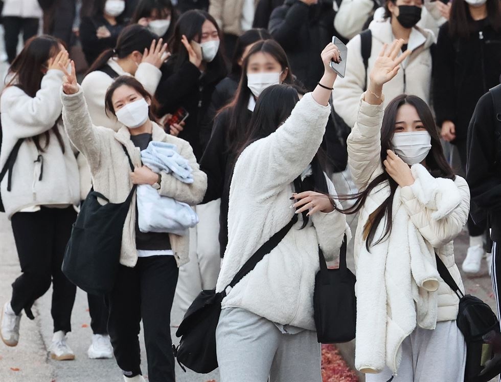 tuyen sinh dai hoc anh 6