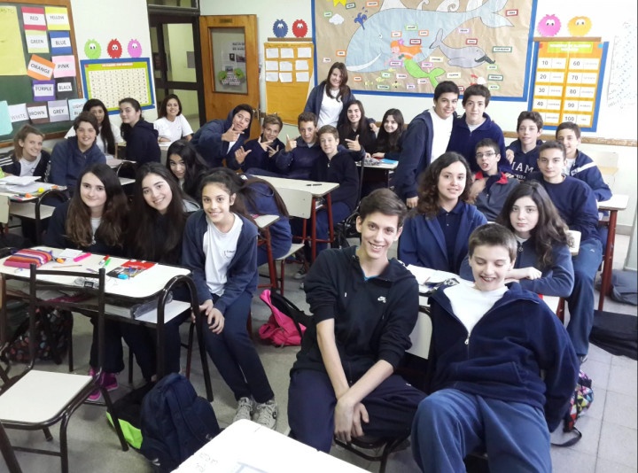 Argentina: Giao duc mien phi, bong da duoc day o truong pho thong hinh anh