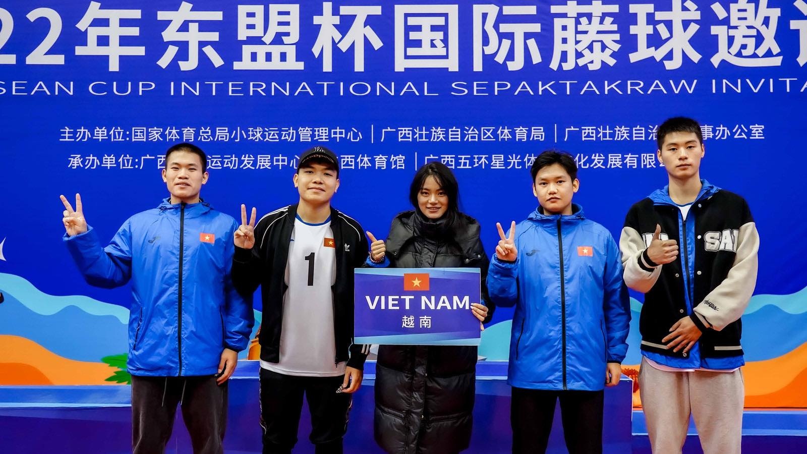 du hoc sinh Trung Quoc anh 1