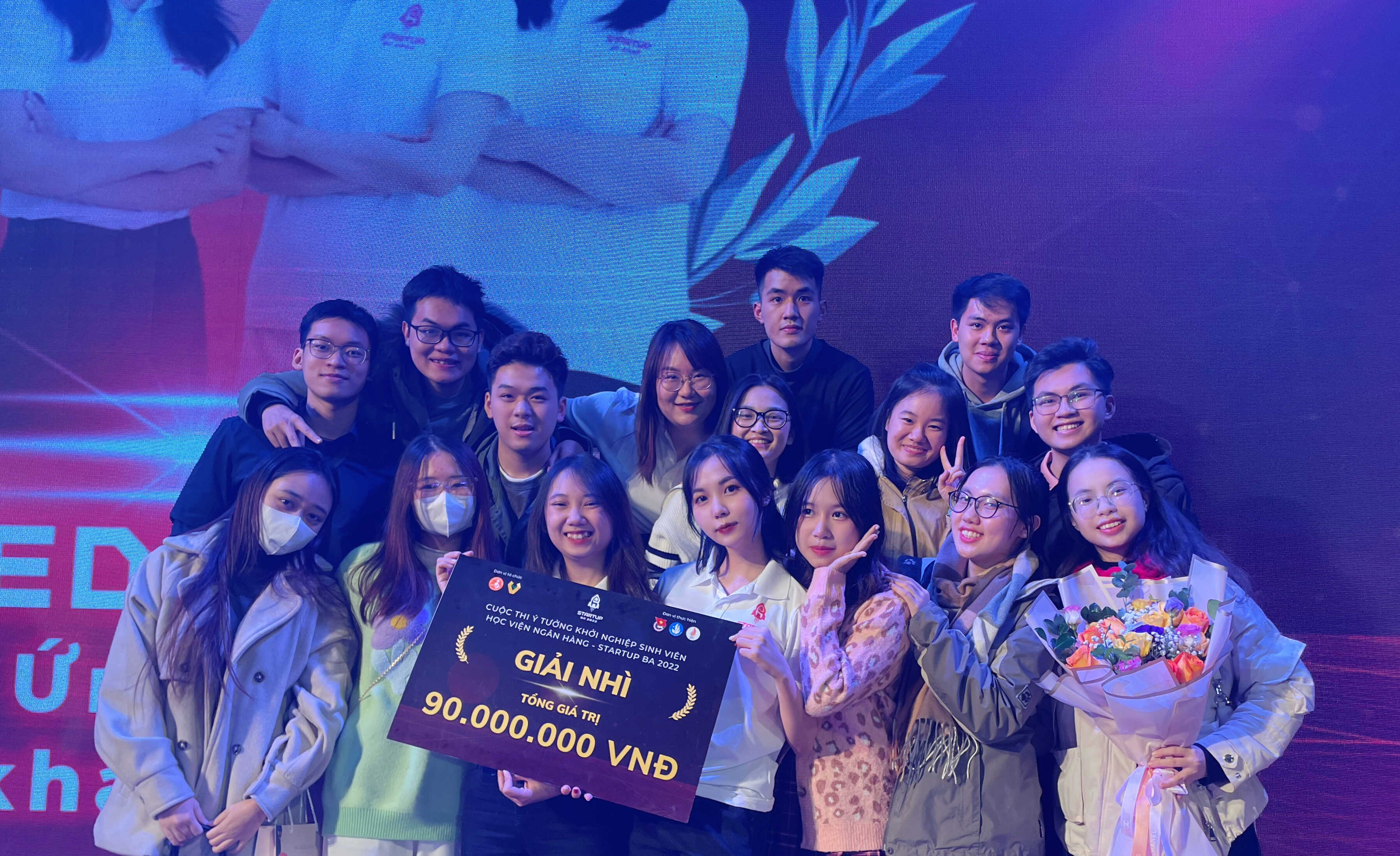 hoc bong Bac Dai anh 2