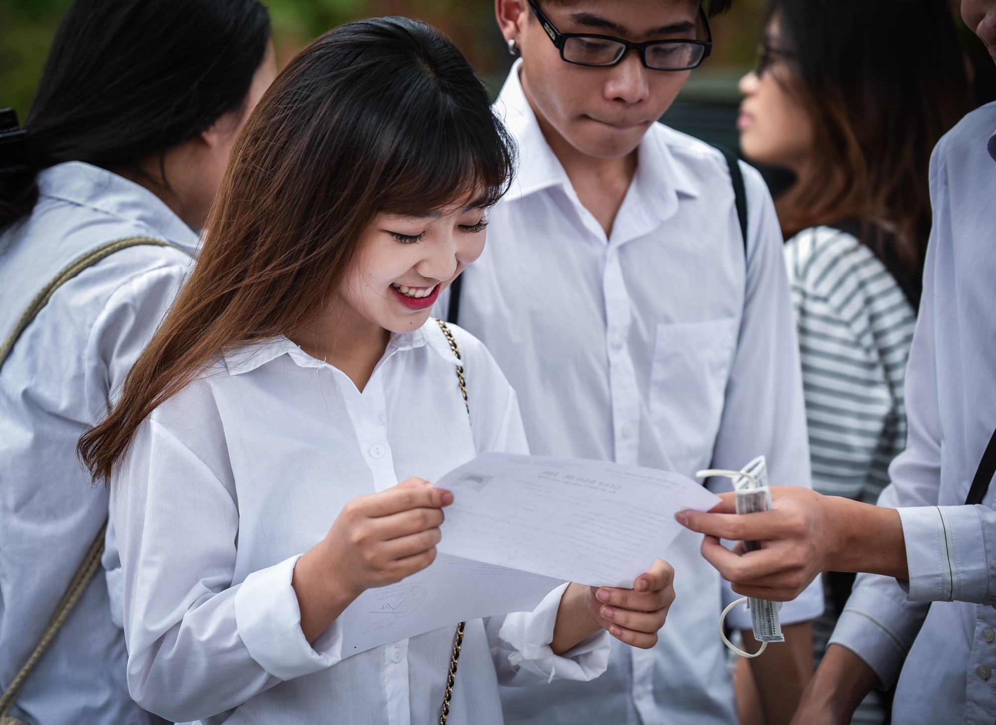 Dai hoc dau tien cong bo diem chuan trung tuyen som hinh anh