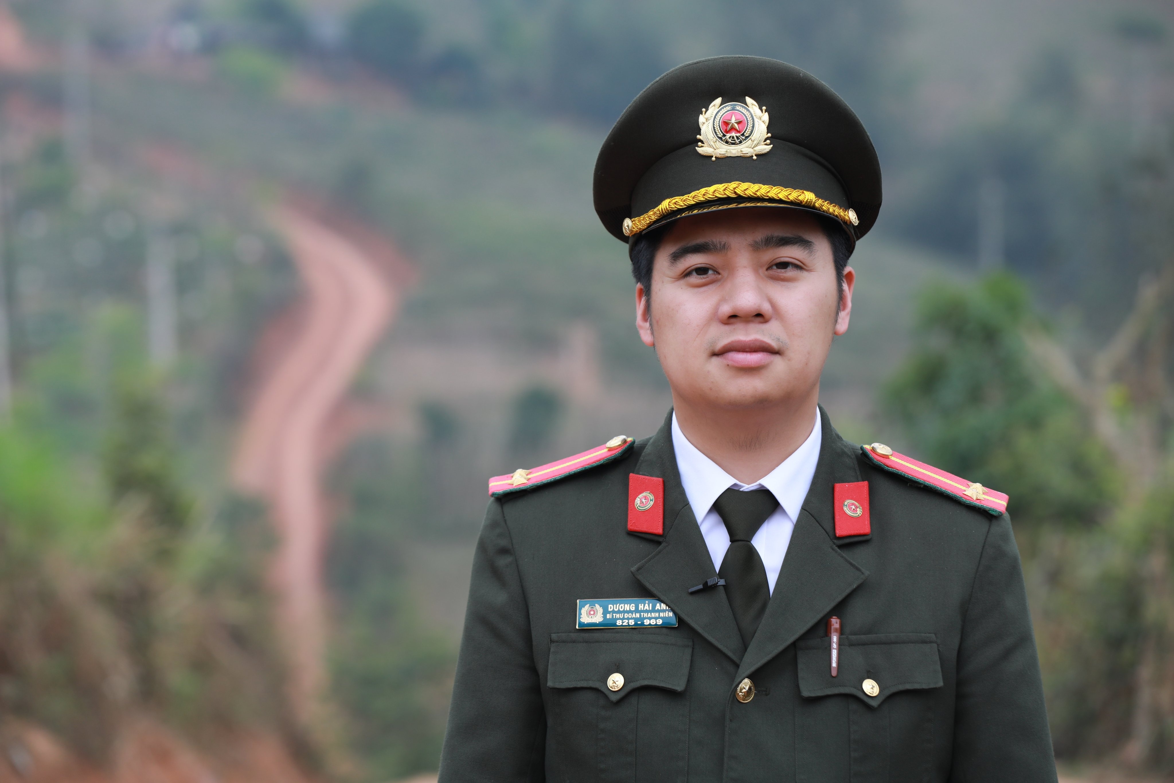 gương mặt trẻ tiêu biểu ảnh 10 guong mat tre tieu bieu anh 10