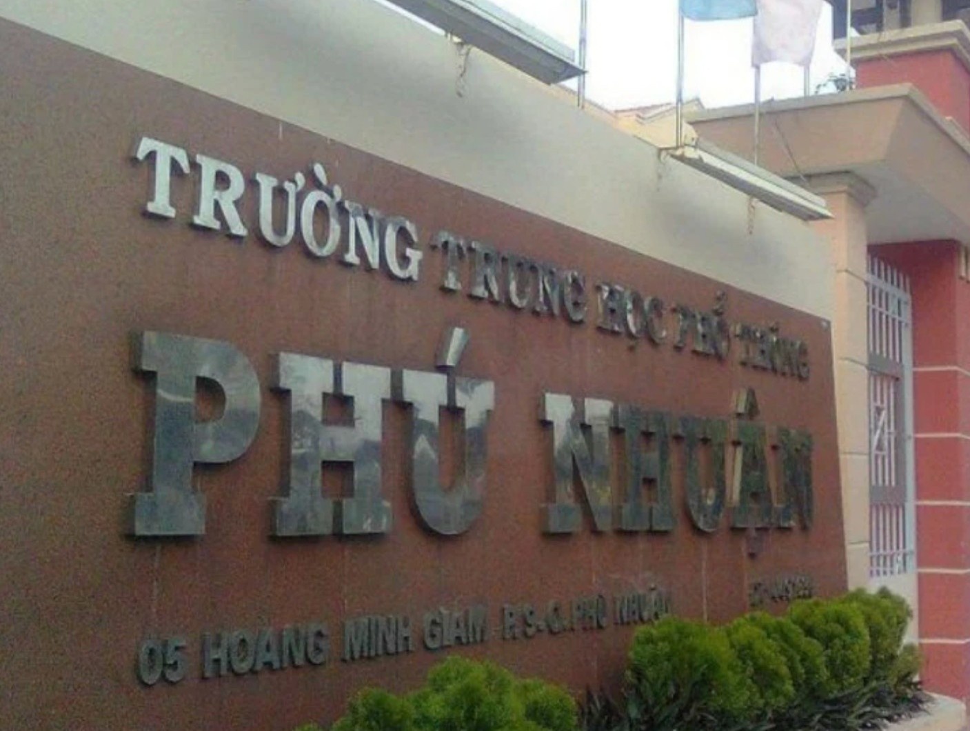 TP.HCM xuat hien chieu lua hoc sinh: ‘Ba con bi tai nan’ hinh anh