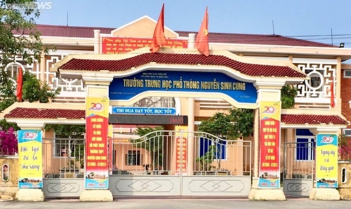 Lam ro viec truong cho hoc sinh nghi truoc le de giao vien di bien hinh anh