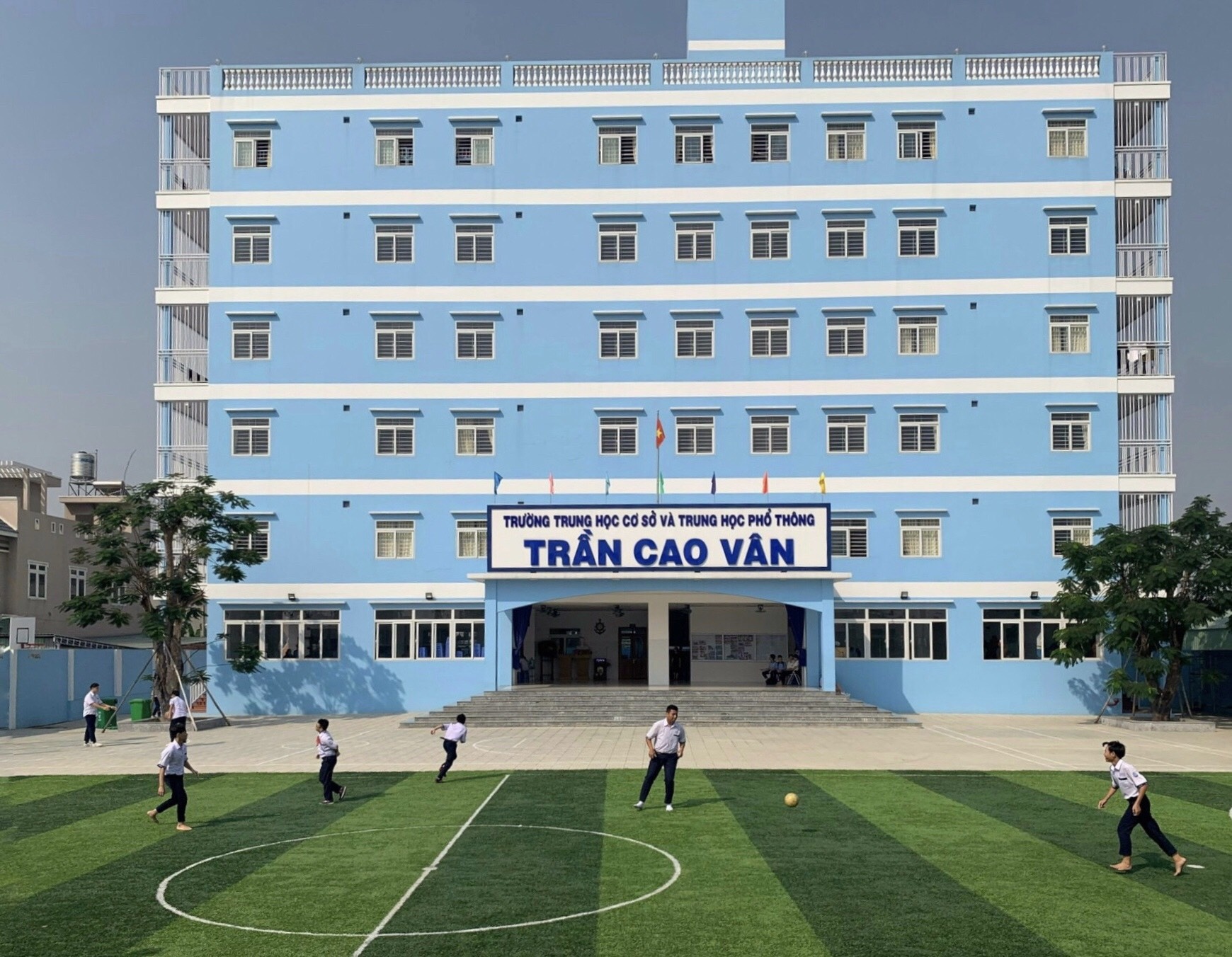 hoc phi truong tu anh 1