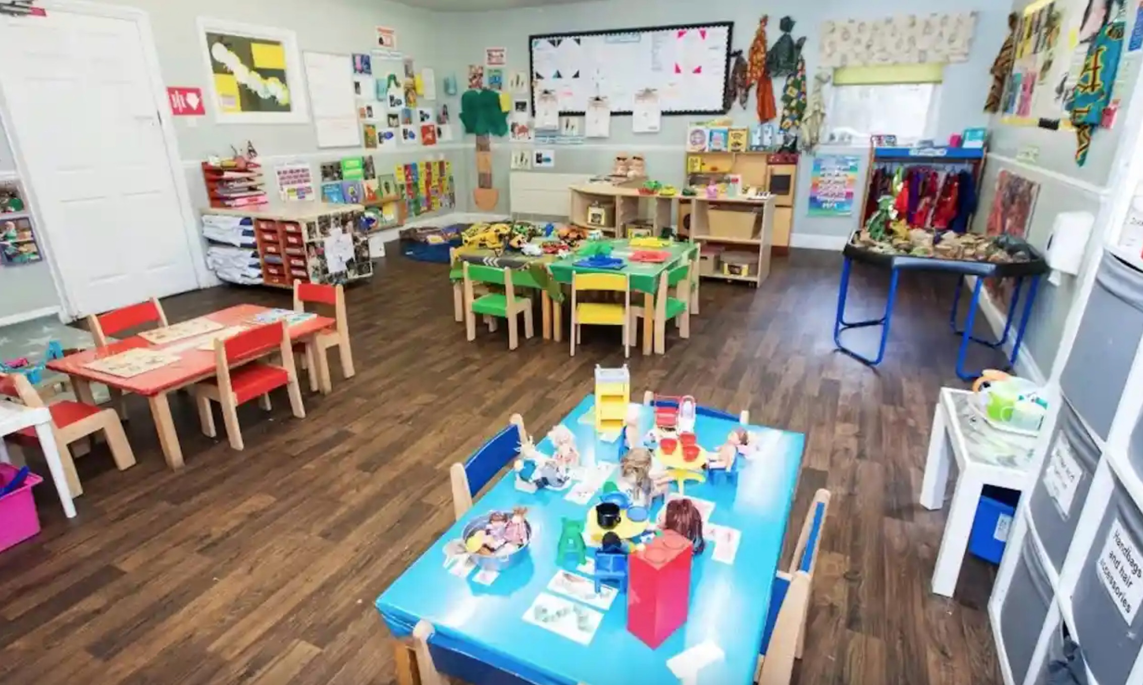 Nha tre o Anh bi phat 225.000 bang vi co phan chuot hinh anh