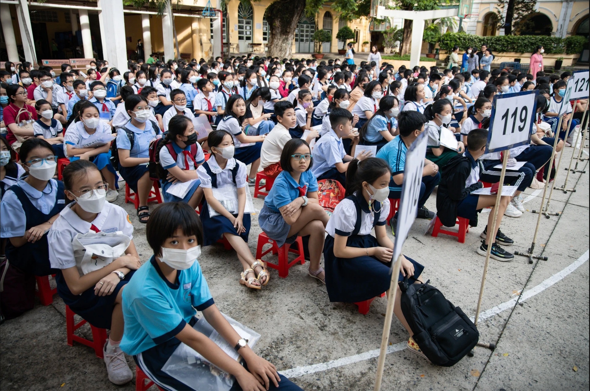 Ams 2 dung tuyen sinh anh 2