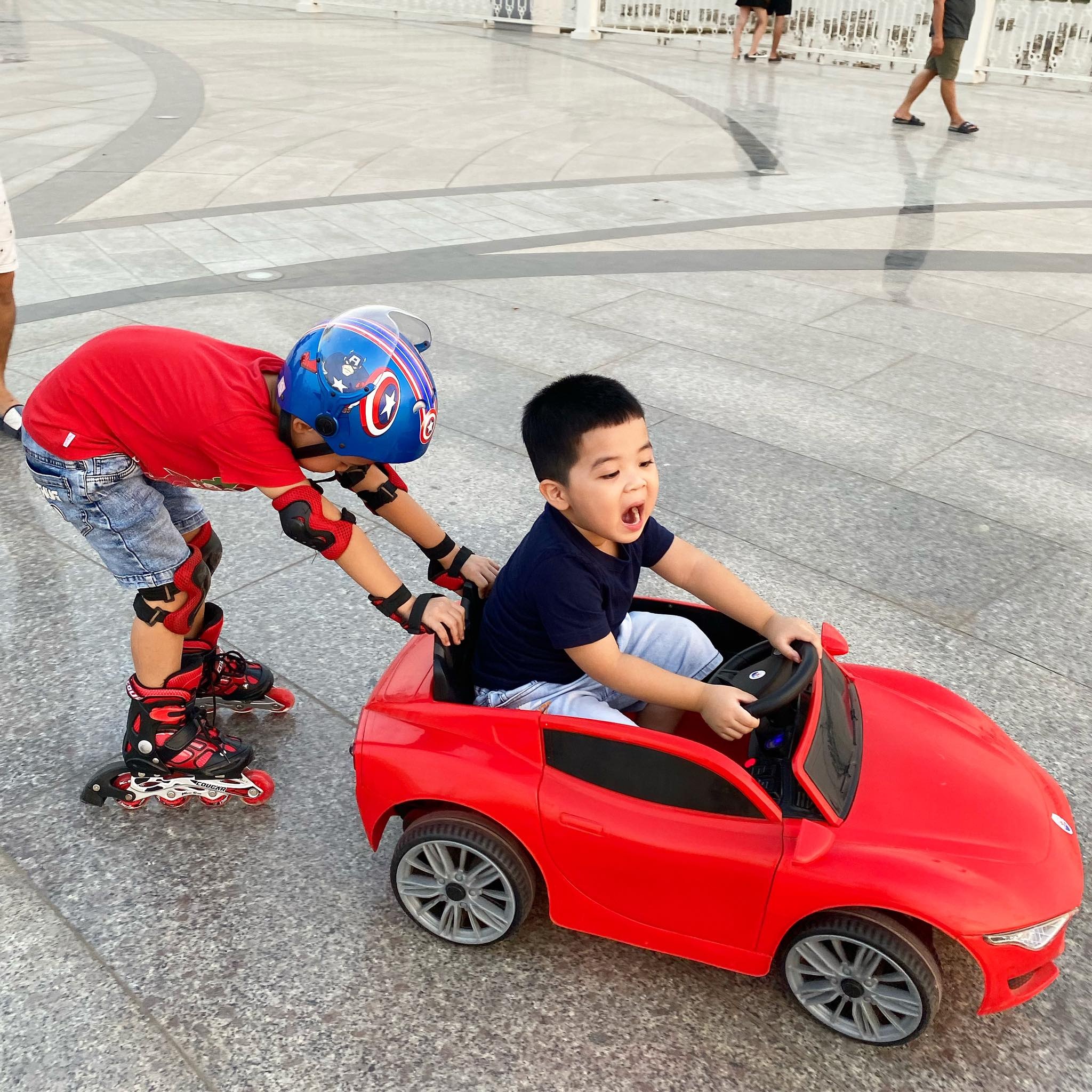 thuê người trông con ảnh 3 thue nguoi trong con anh 3