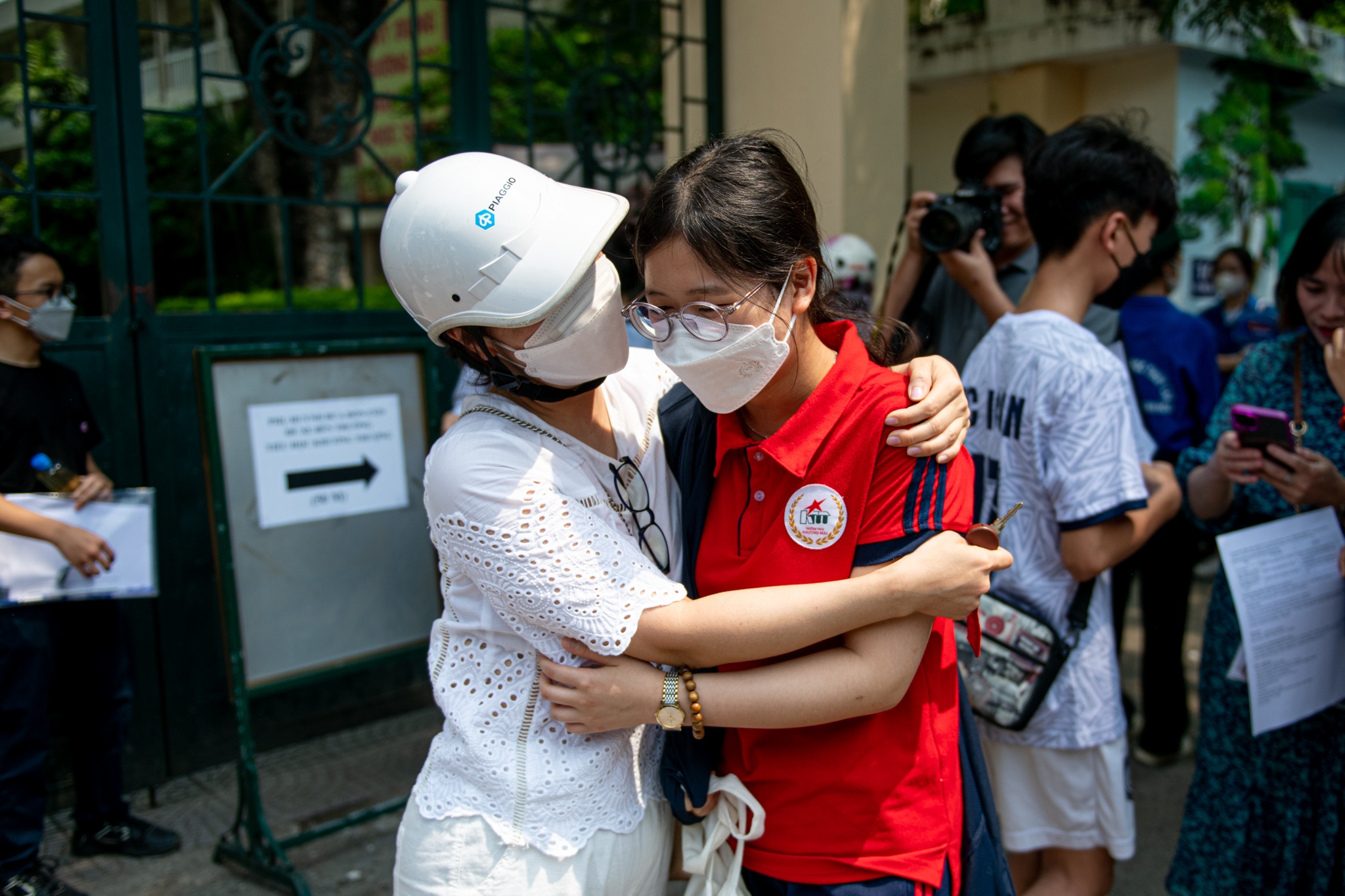 Goi y dap an mon Toan vao lop 10 o Ha Noi hinh anh