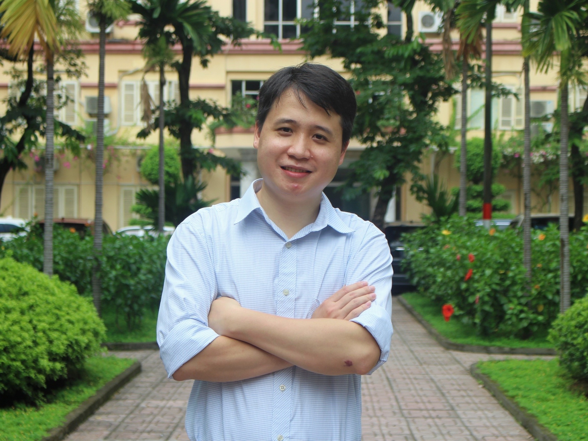 Thu khoa dau ra Dai hoc Khoa hoc Tu nhien tot nghiep o tuoi 27 hinh anh