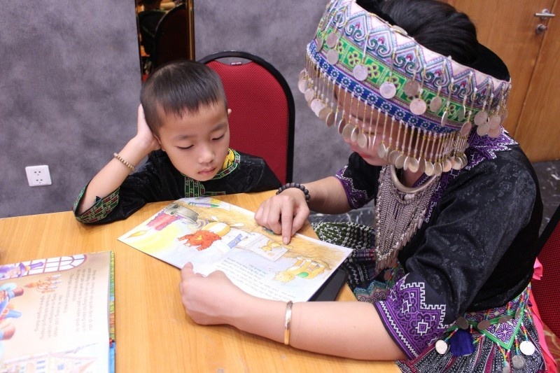 Hoc sinh mien nui co the nhan ho tro tien an 900.000 dong/thang hinh anh