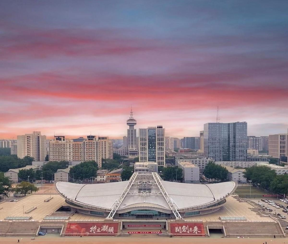 bi kich thu khoa anh 2