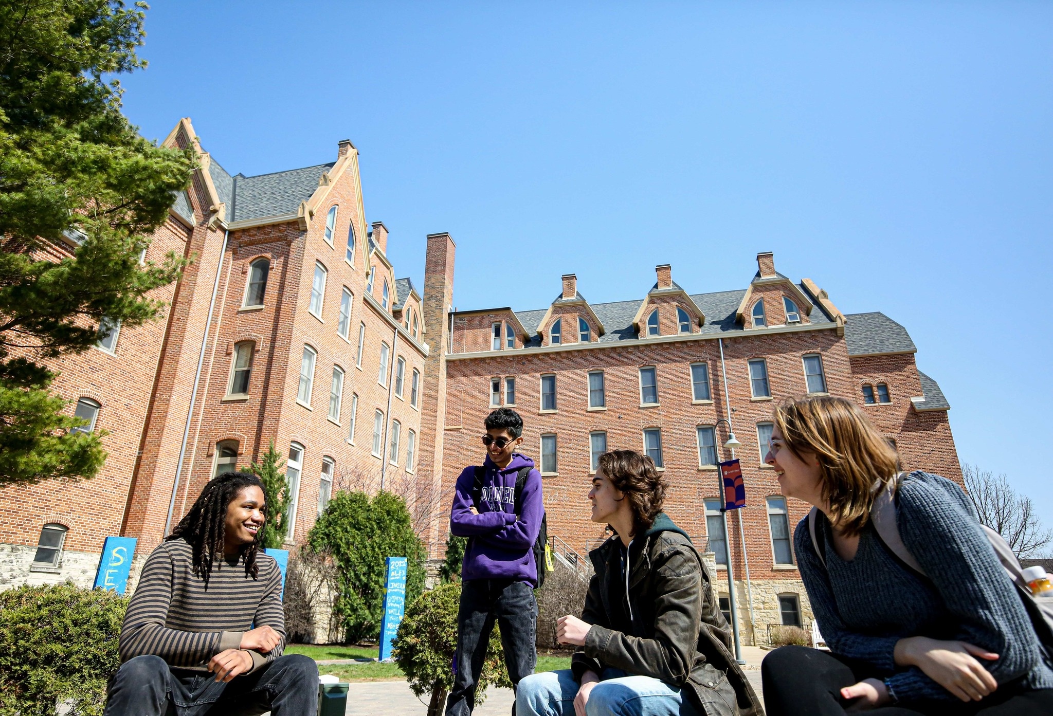 dai hoc doc dao anh 5