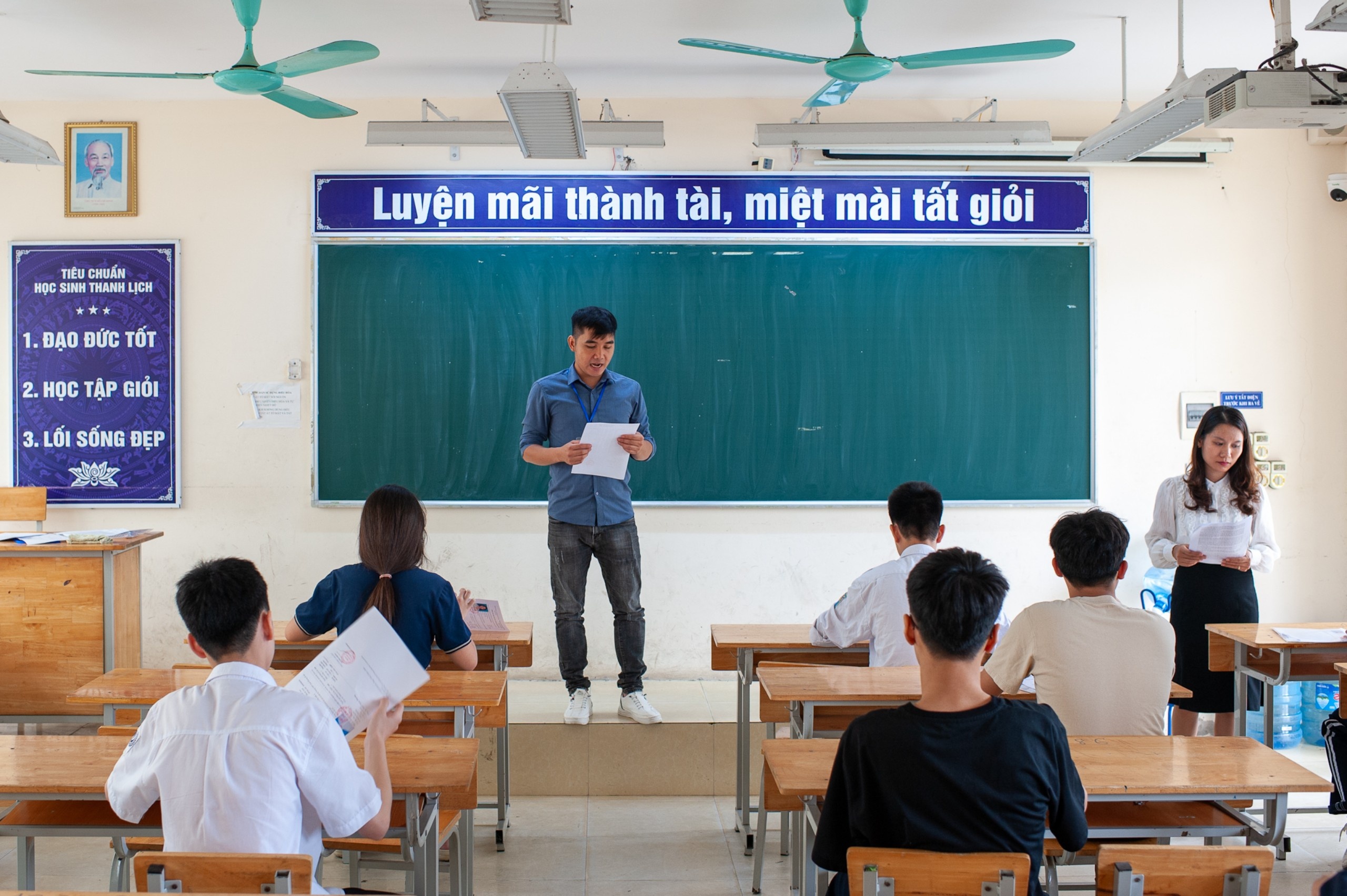 giáo viên áp lực lương ảnh 4 giao vien ap luc luong anh 4