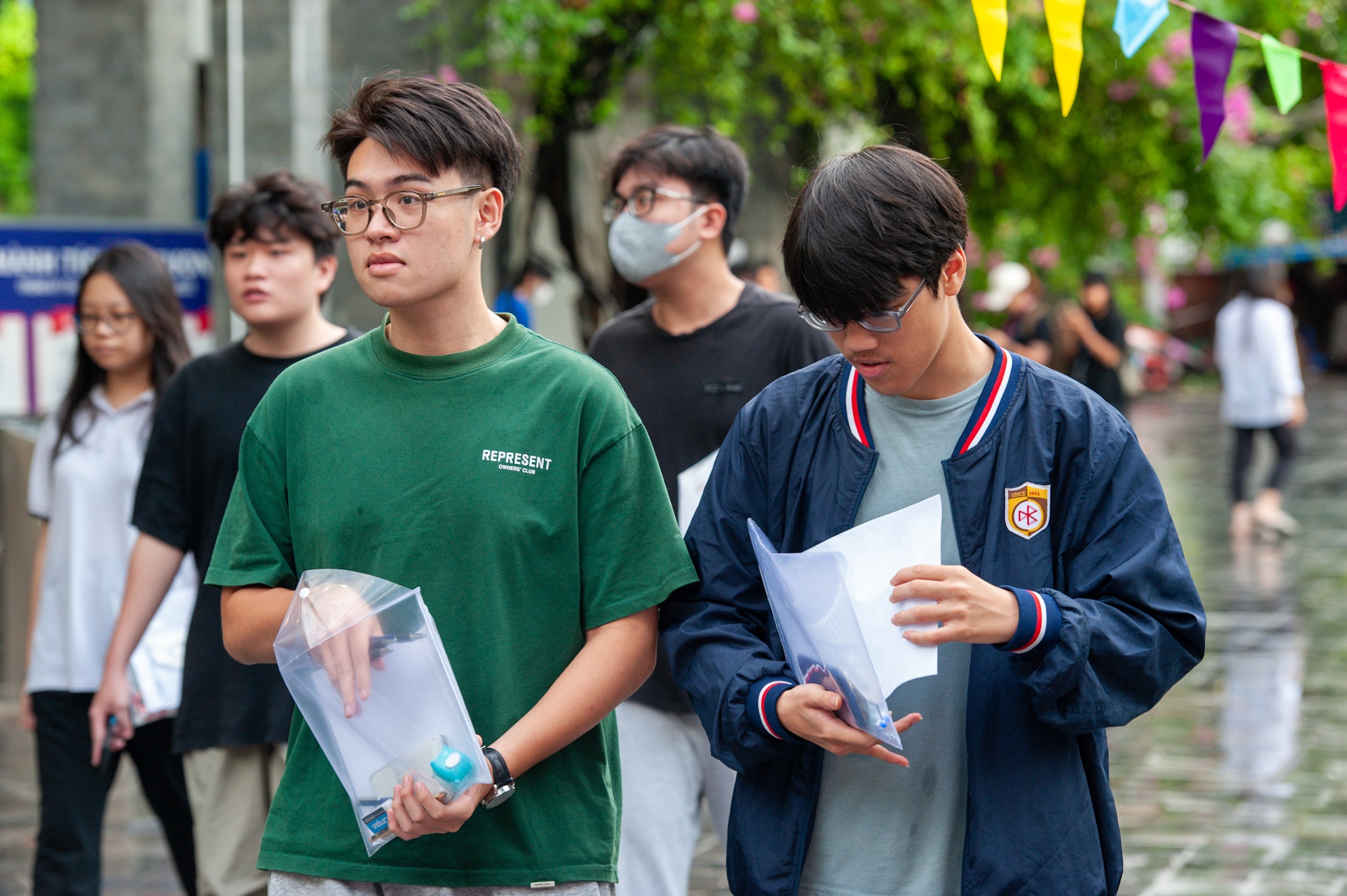 De thi va goi y dap an 24 ma de mon Toan ky thi tot nghiep THPT 2024 hinh anh