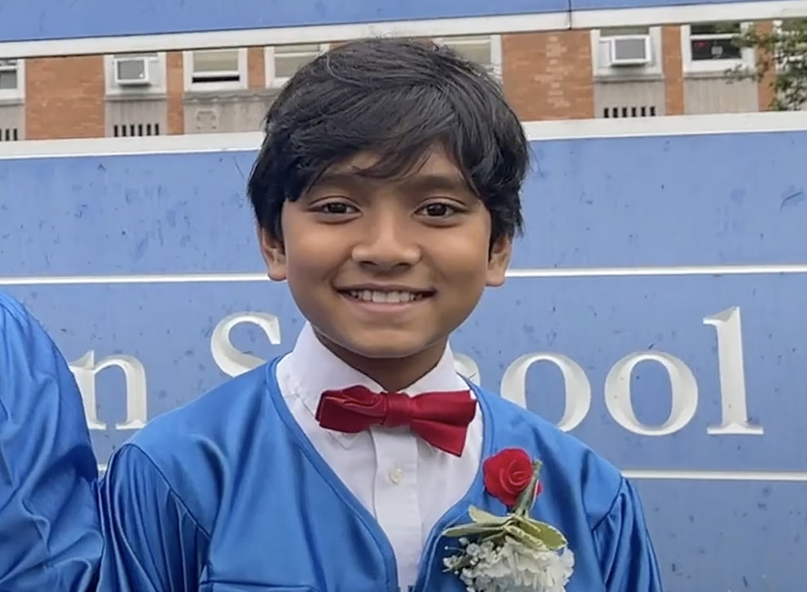 Than dong 12 tuoi duoc nhan vao hai chuong trinh dai hoc hinh anh