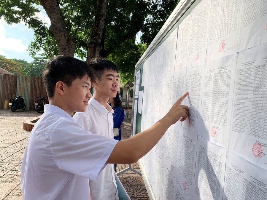 Mot so bai thi vao lop 10 o Hai Phong 'co dau hieu bat thuong' hinh anh