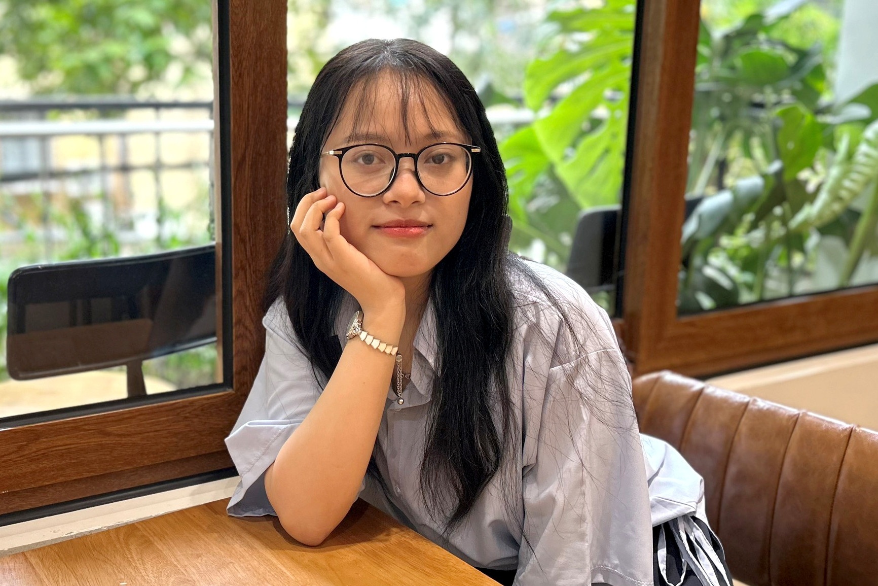 Tro thanh thu khoa truong Y sau khi bo mot nam hoc nganh Luat hinh anh