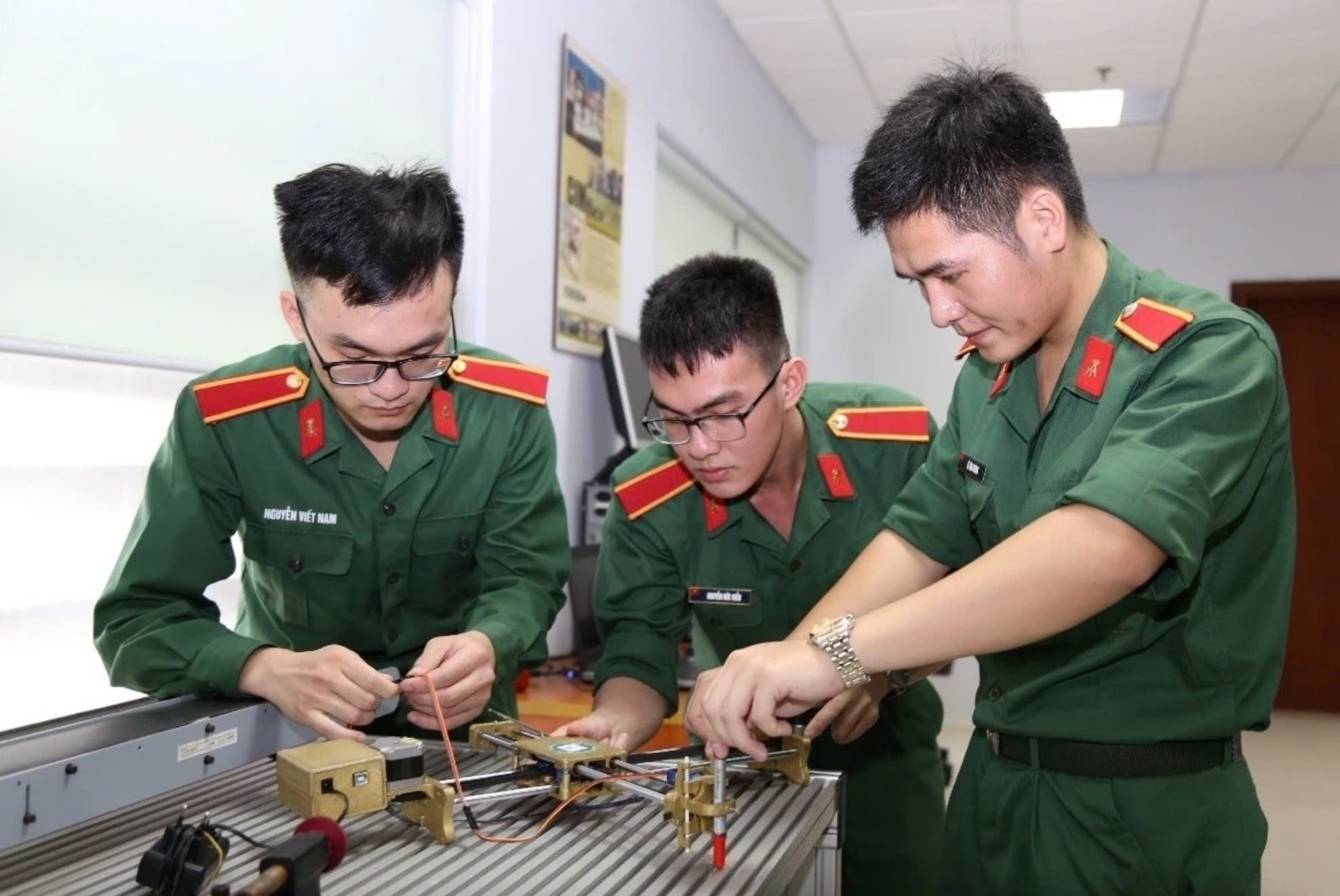 17 truong quan doi cong bo diem chuan nam 2024 hinh anh