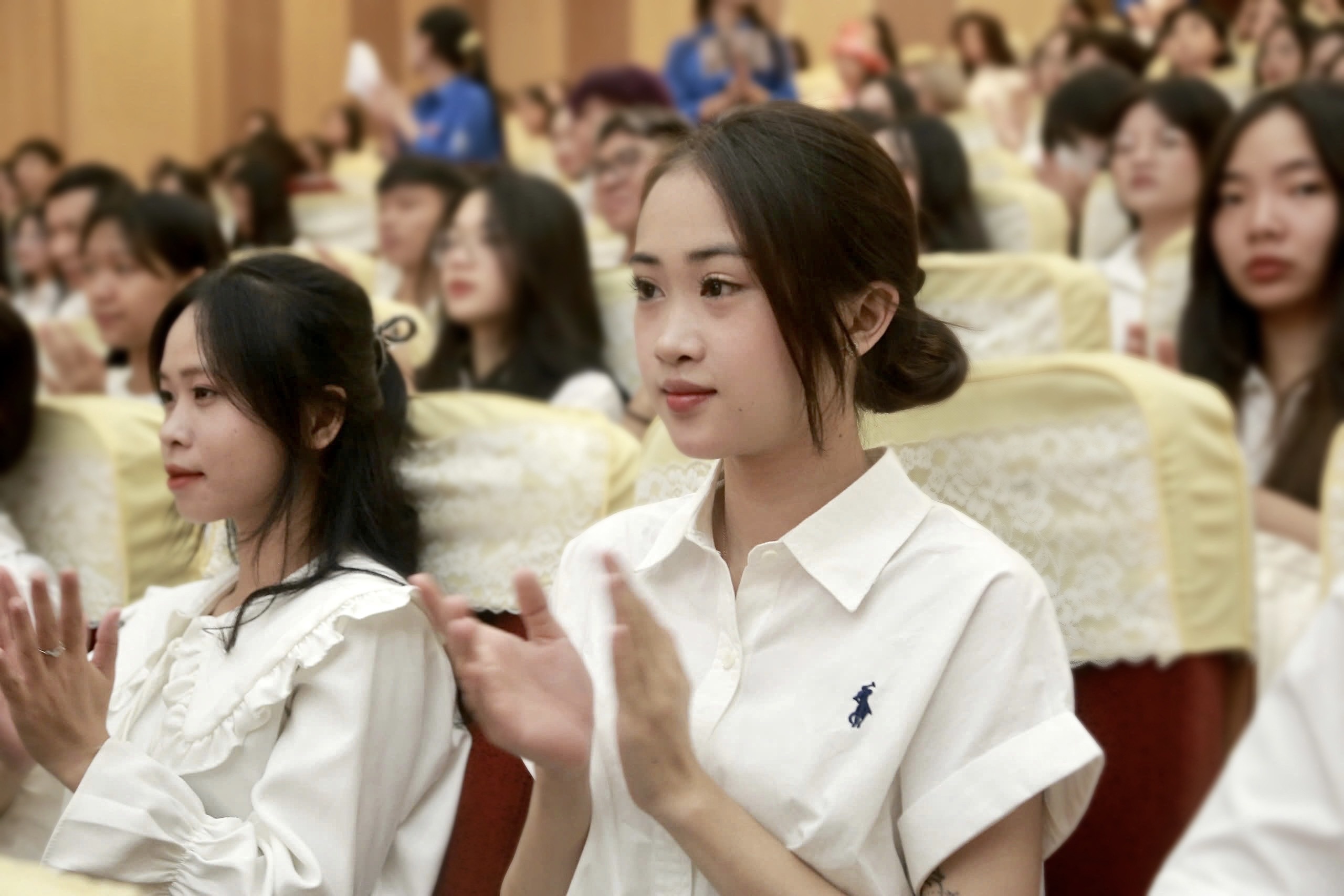 Gan 100 hoc sinh gioi quoc gia chon Dai hoc Su pham Ha Noi hinh anh