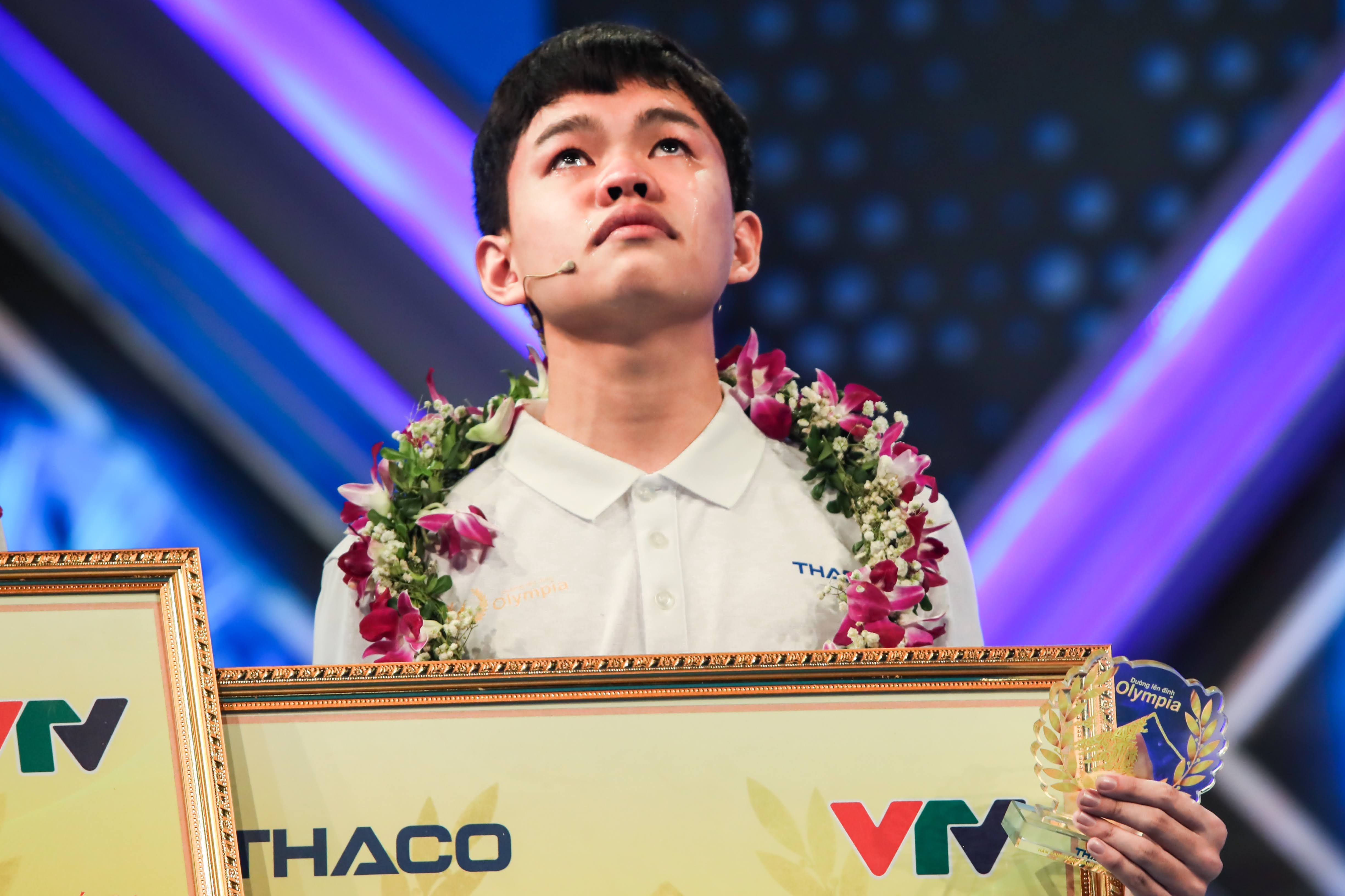 Nhung khoanh khac dang nho tai chung ket Olympia nam thu 24 hinh anh