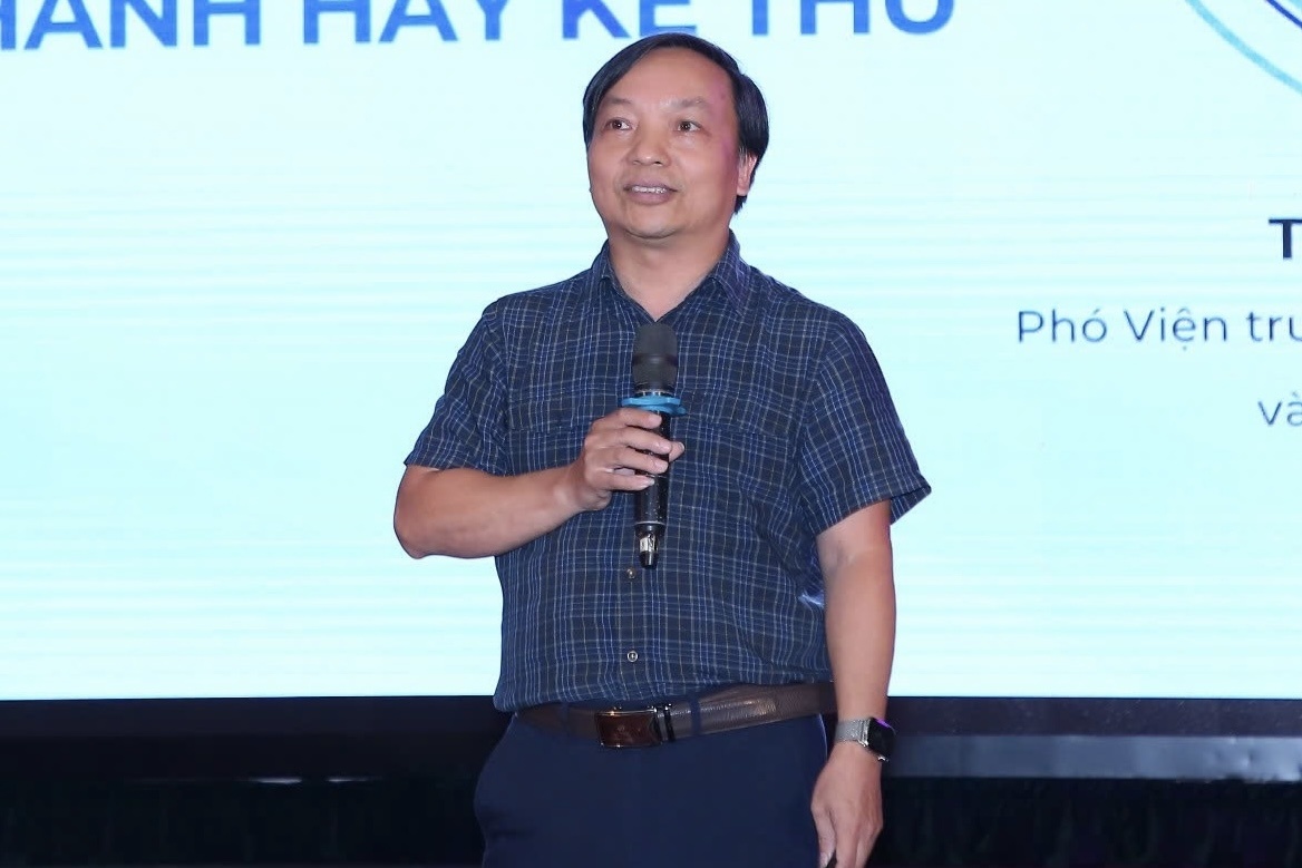 AI khong cuop viec, chi 'giat' bot viec nham chan hinh anh