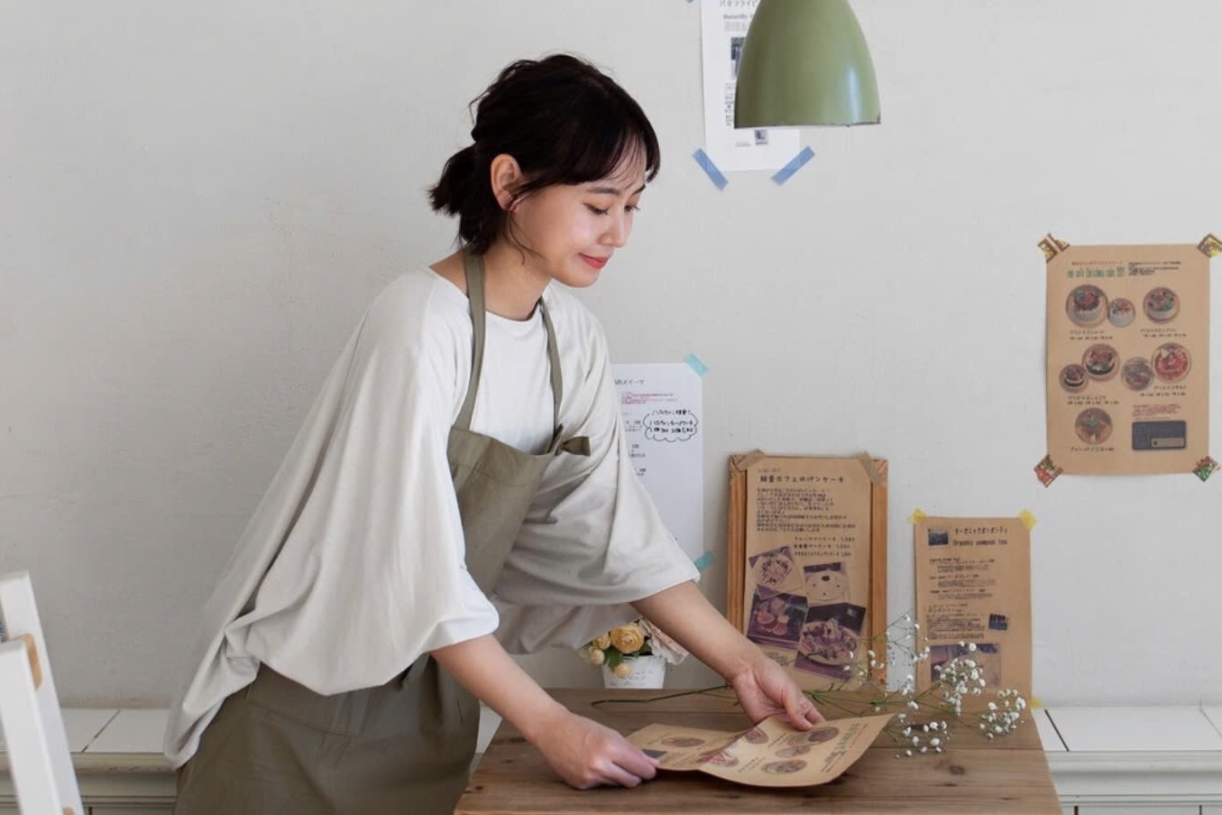 Sinh vien vat suc lam them 8-11 gio moi ngay roi truot mon hinh anh