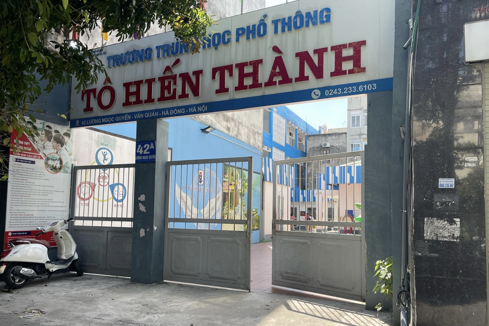 Yeu cau truong tu tuyen 'chui' lop 10 xin loi phu huynh hinh anh