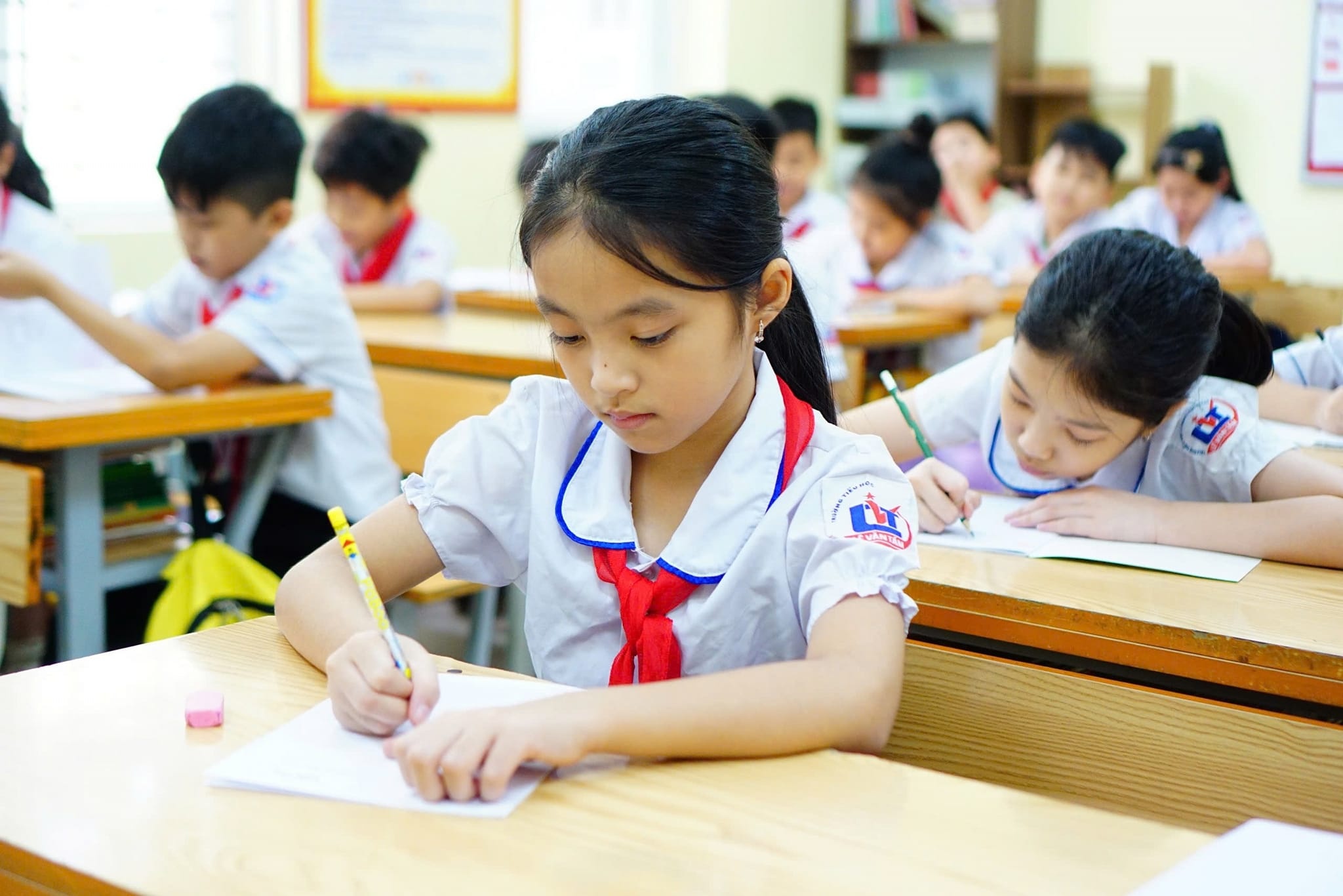 Truong gui thu tu choi nhan qua le, Tet cua phu huynh hinh anh