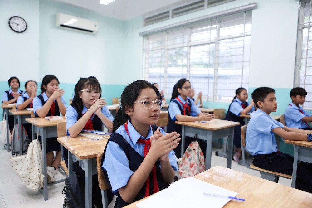 TP.HCM de xuat chi 237 ty dong mien hoc phi tu lop 6-9 hinh anh