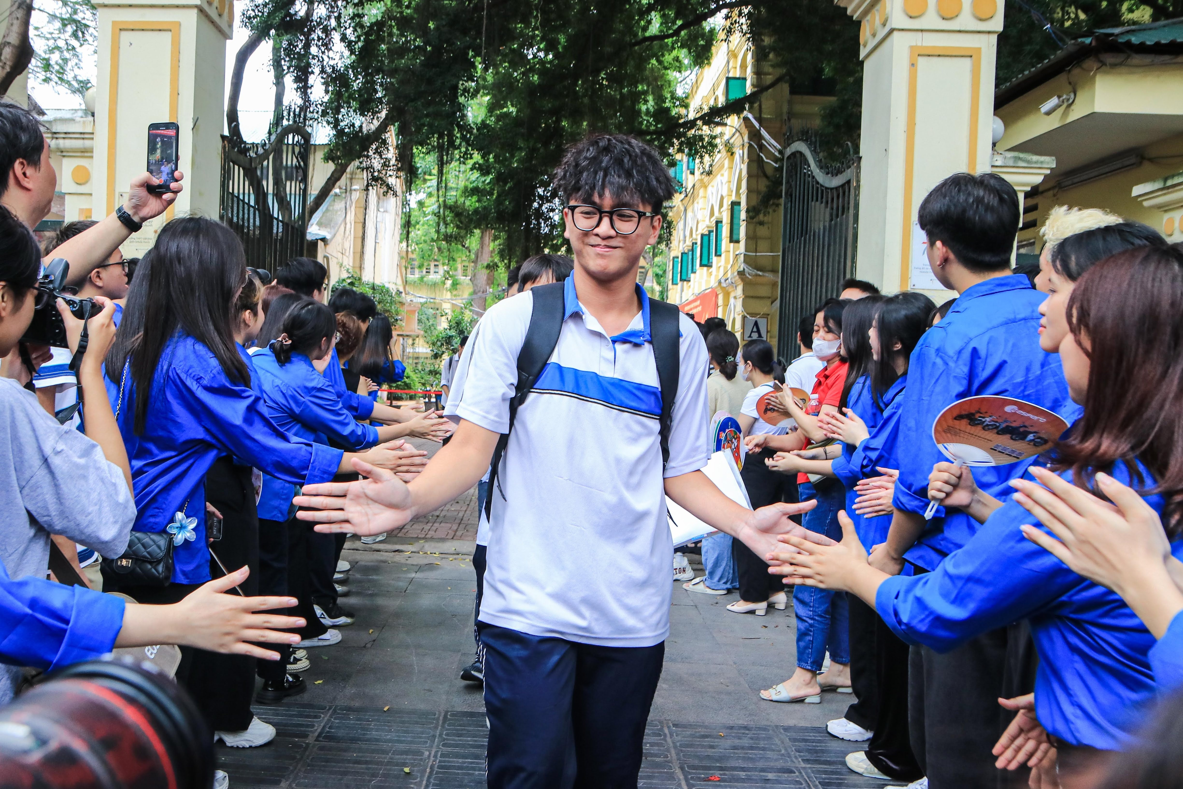 Gan 20 tinh, thanh cong bo mon thi thu ba vao lop 10 hinh anh