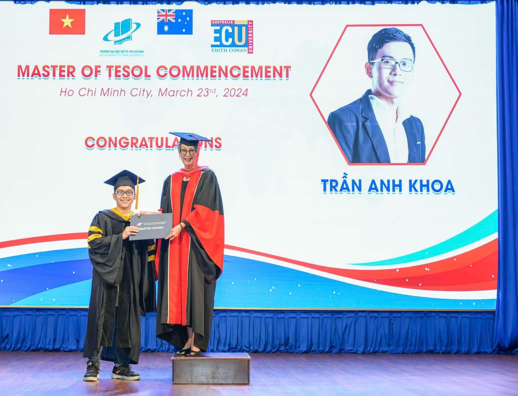 thay giao dat IELTS 9.0 anh 1