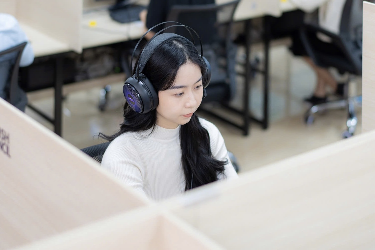 Dung thi IELTS tren giay tu ngay 30/3 hinh anh