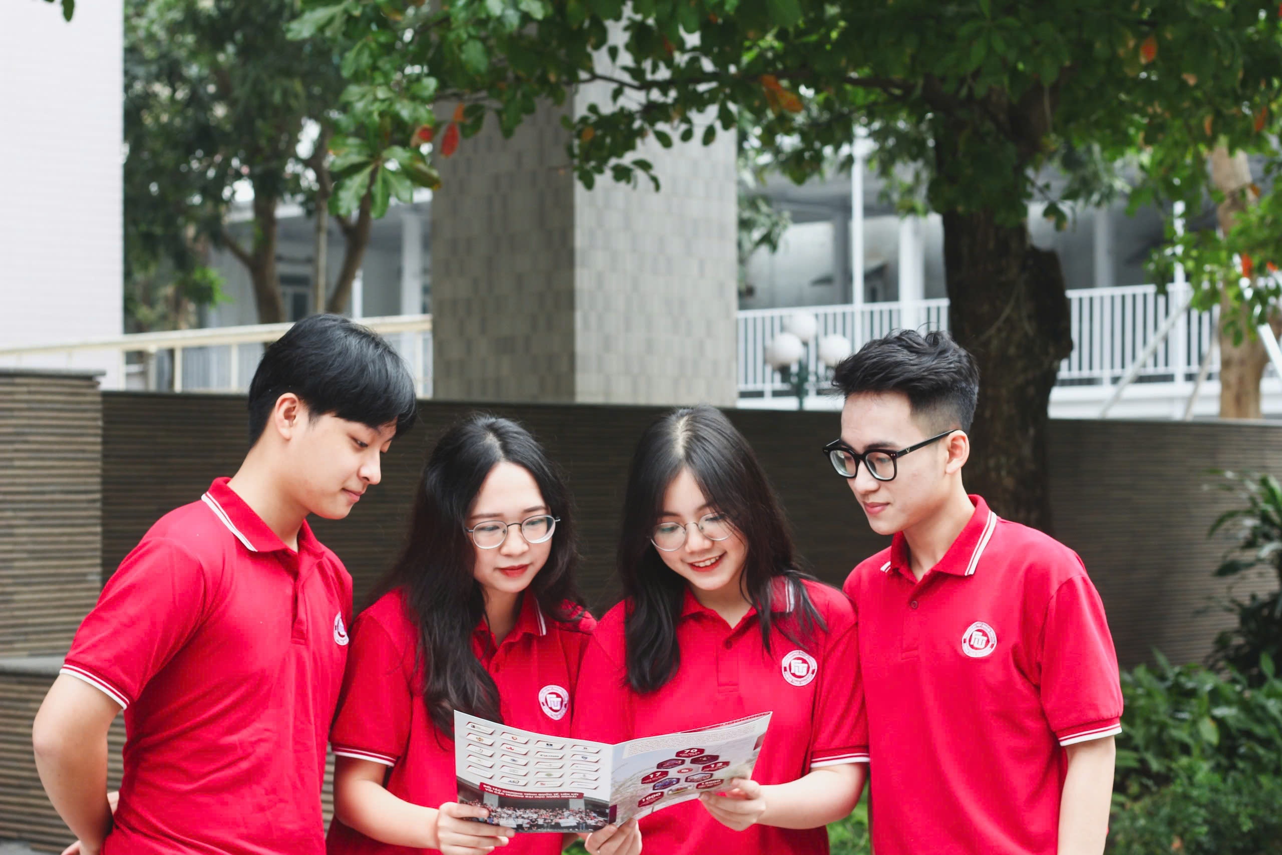Dai hoc Ngoai thuong cong bo 4 phuong thuc tuyen sinh 2025 hinh anh