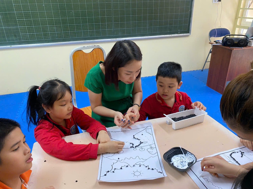 co giao day tu ky anh 2