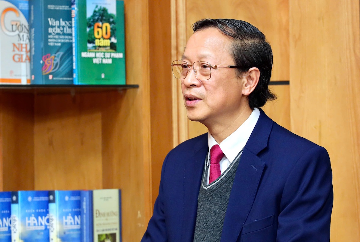 Thu truong: 'Phu huynh con nang ne thanh tich, day them con tieu cuc' hinh anh